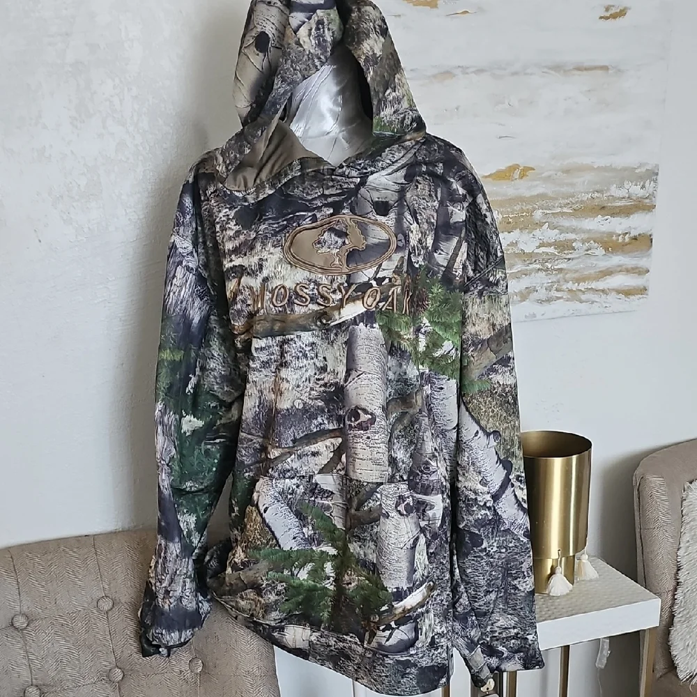 Mossy Oak Forest Camo Hoodie - Picture 1 of 9